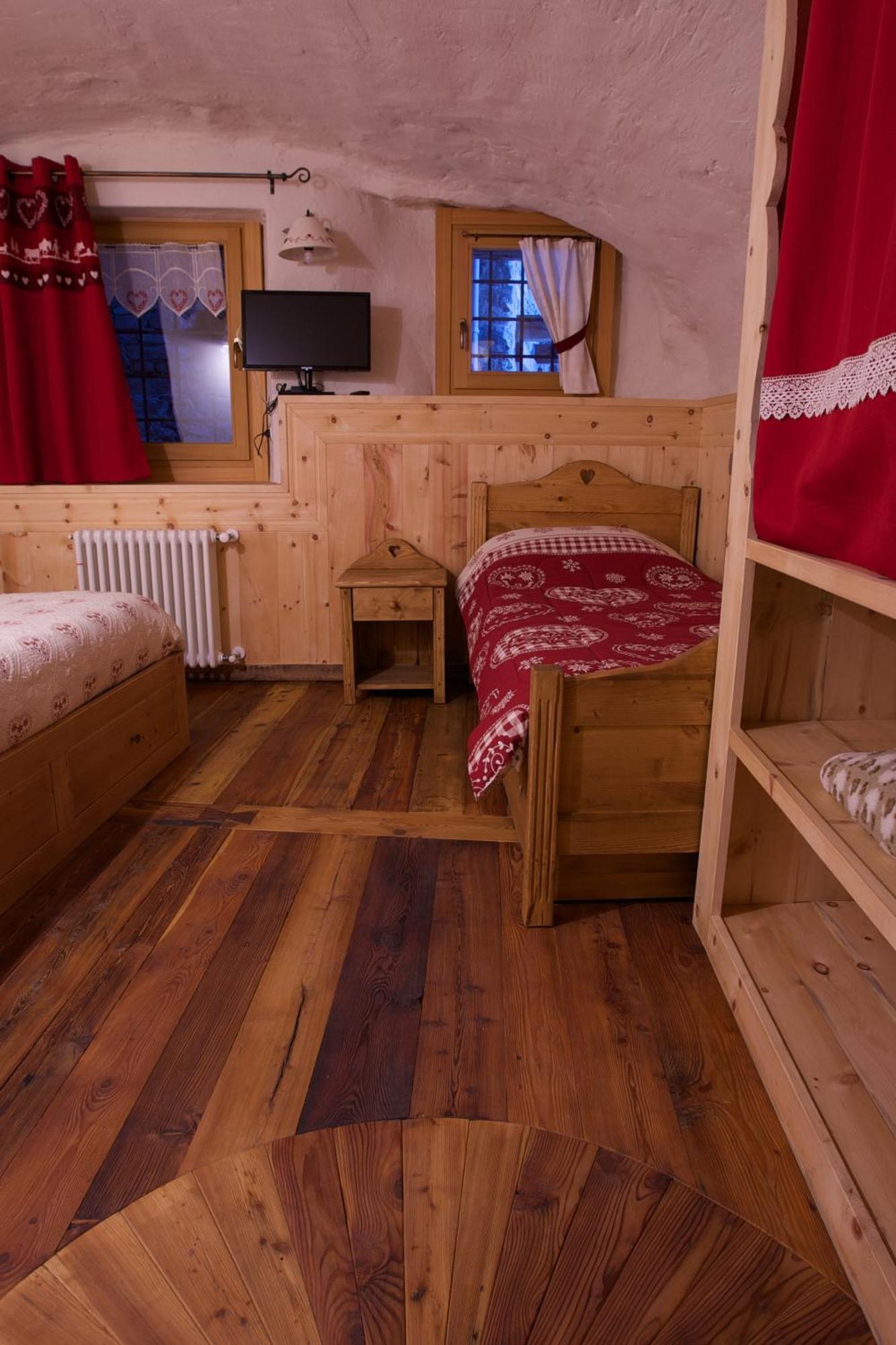 Maison Peroulaz Charvensod Oda fotoğraf